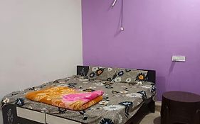 Jay Shree Radhey Home Stay