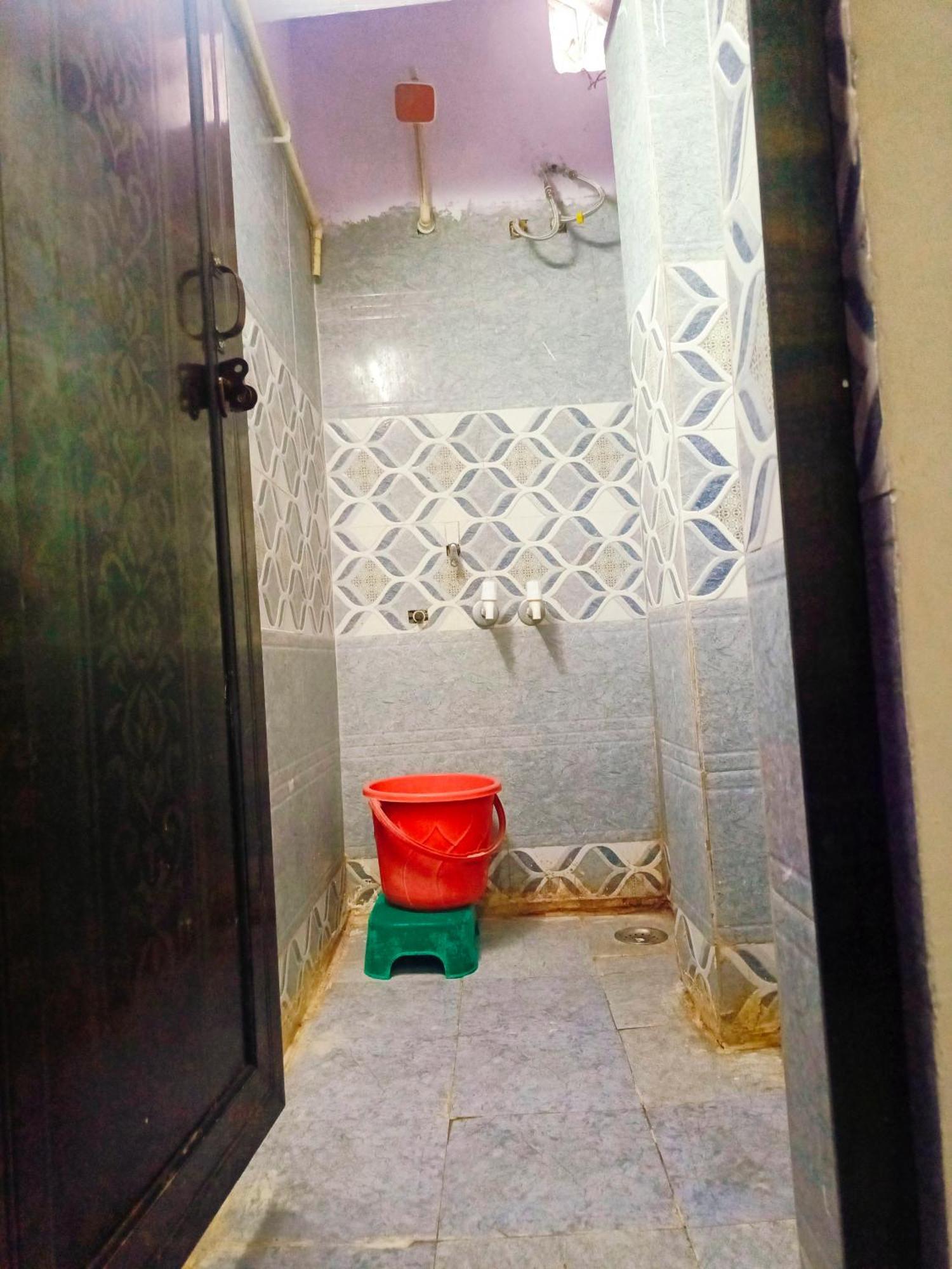 Jay Shree Radhey Home Stay Mathura Exterior photo